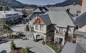 Holiday Inn Whistler Village Centre
